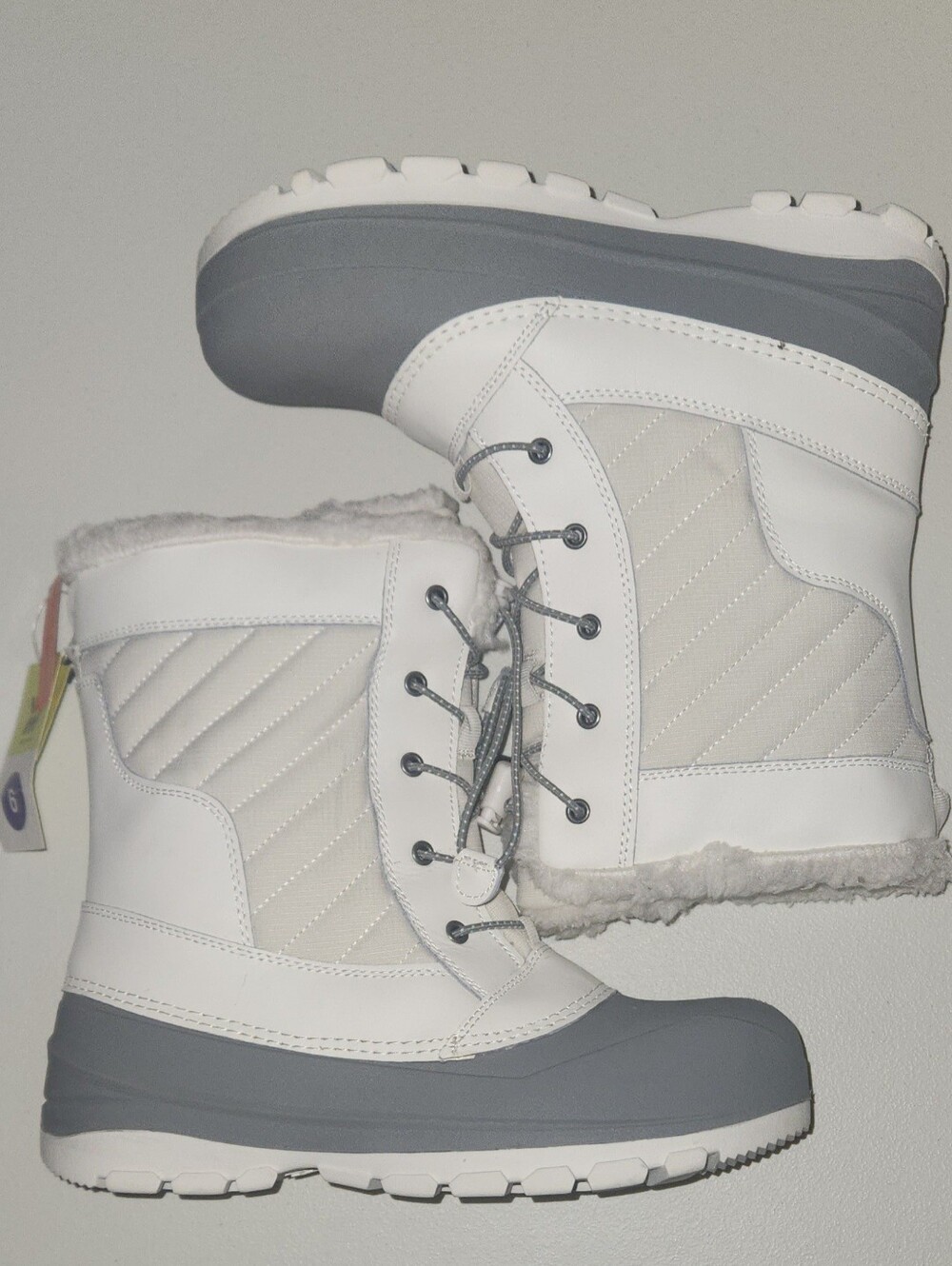 NEW All In Motion Girls' Skylar White Winter Boots Size 6 Big Girls
